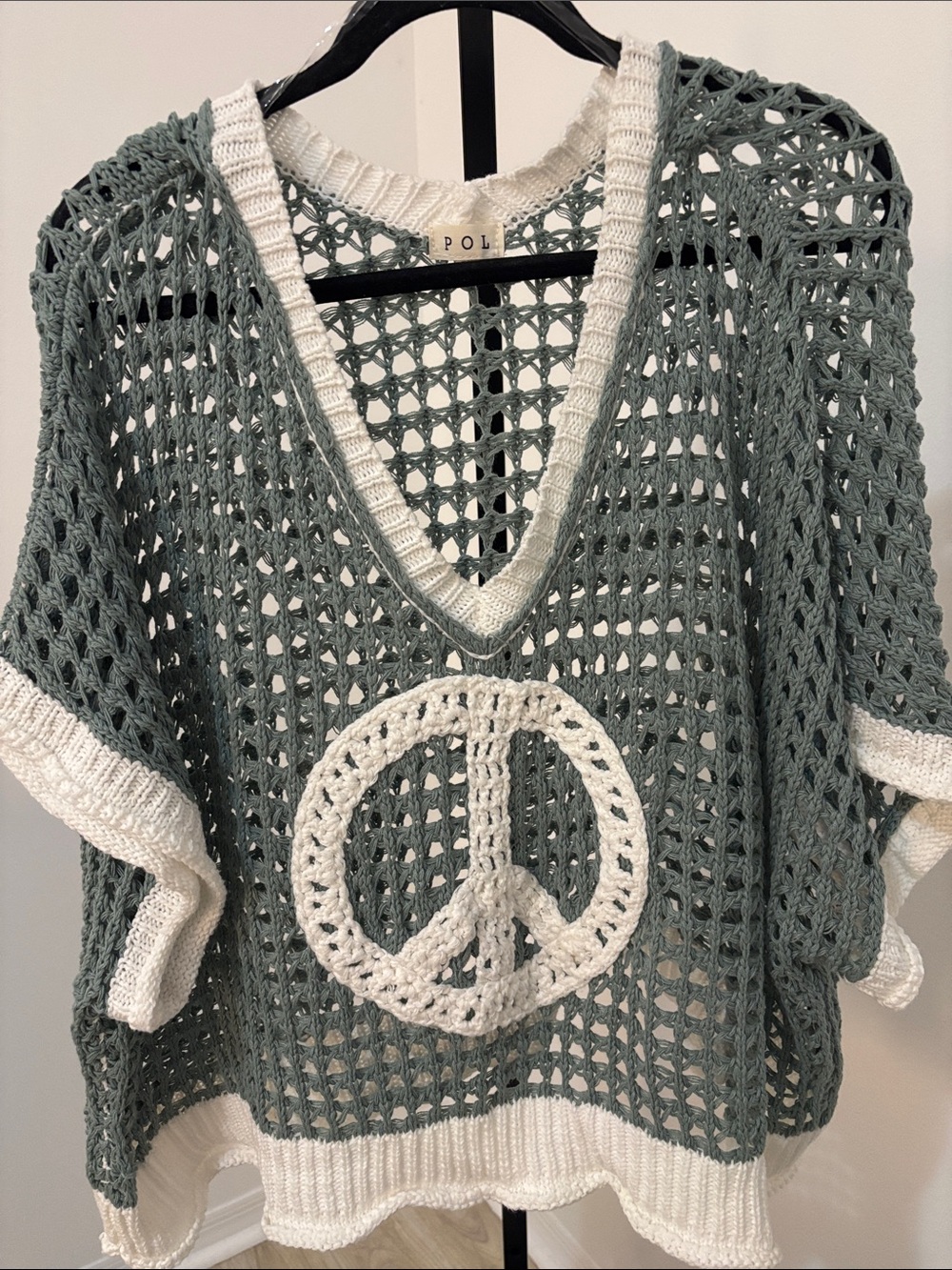 POL Crochet Open-Knit Peace Sign Sweater Poncho in Sage Green and White - Picture 6 of 8
